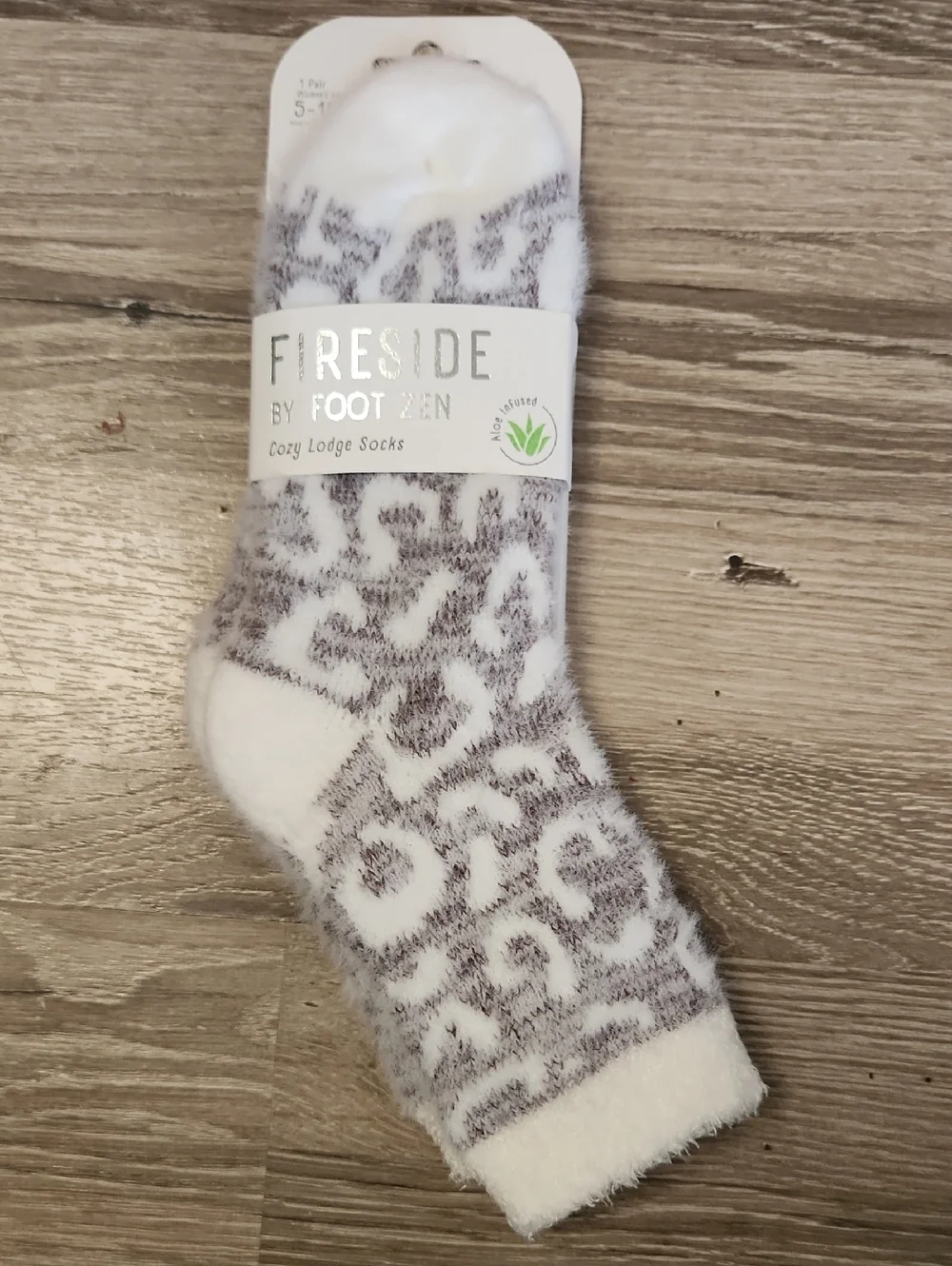 🧦🧦Choice Of 1 Fireside By FOOT ZEN Fuzzy House Lounge Socks, 2 For $20